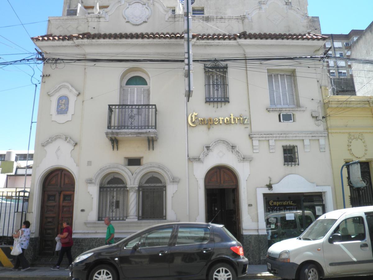 Emperatriz Hotel Familiar Santa Fe Exterior photo